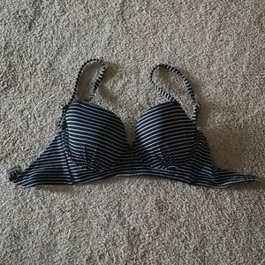 Target D/DD Plunge Black & White Bikini Top NWT